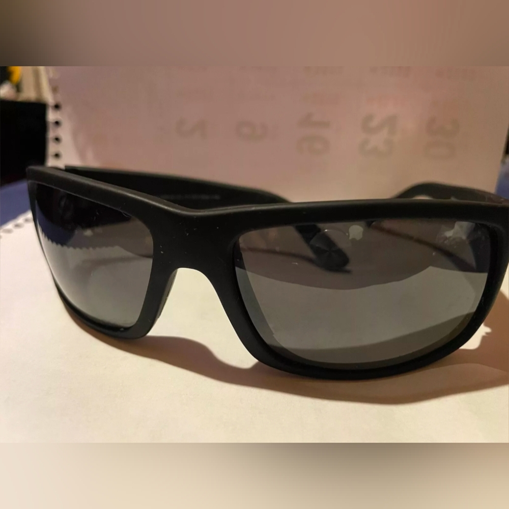 Maui Jim Peahi Neutral Grey Lens with Gloss Black Frame Men's Sunglasses